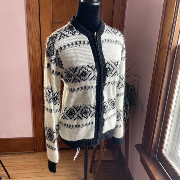 Vintage 1960s Fair Isle Nordic Cardigan Sweater Small Black White Cottagecore - Picture 1 of 10